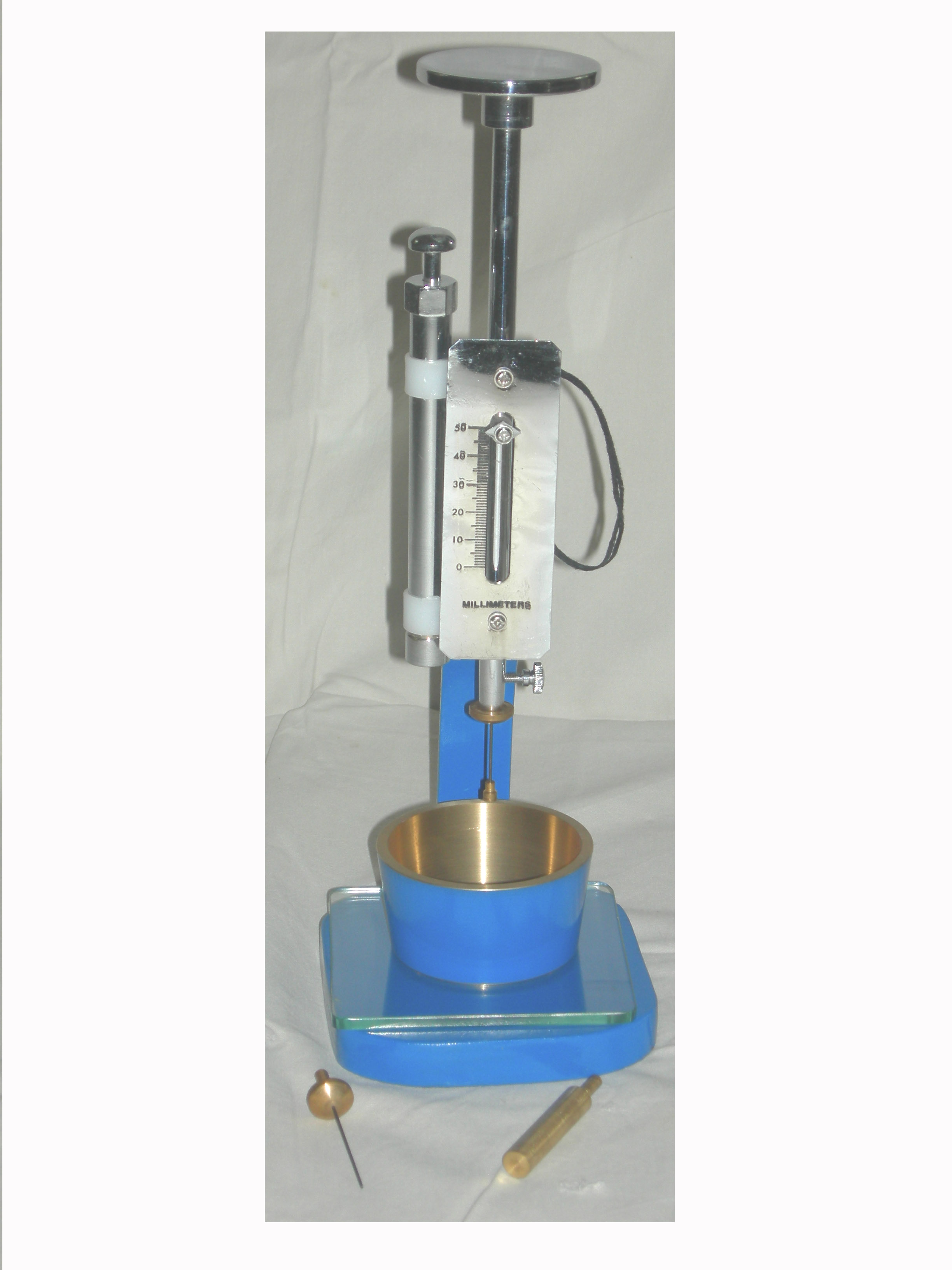 VICAT NEEDLE APPARATUS