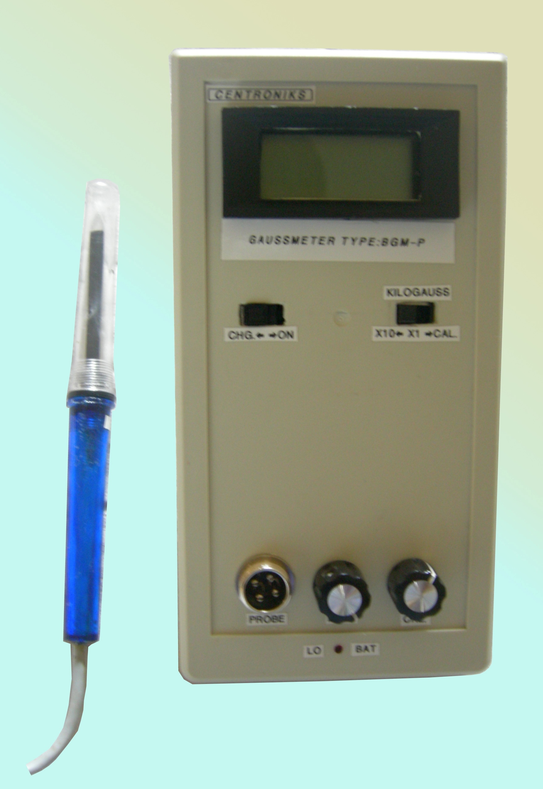 GAUSS METER